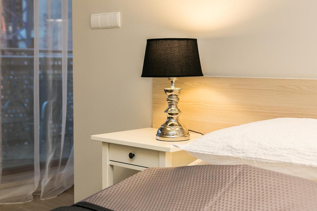 Wronia Apartments Varsó Szoba fotó